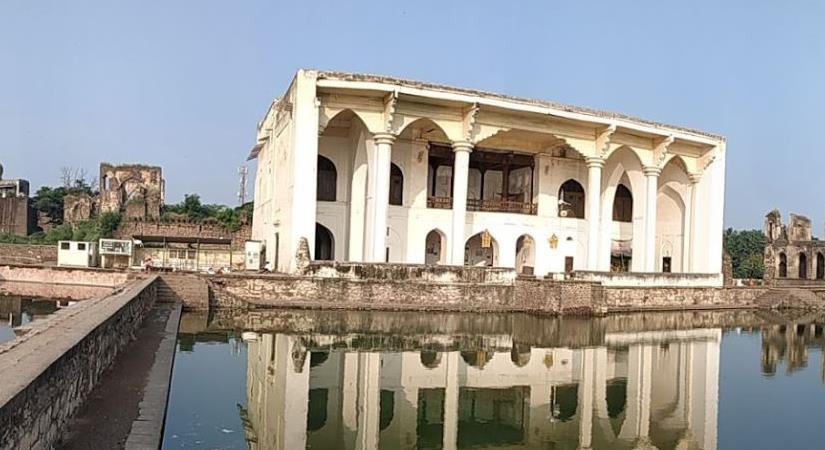 Asar Mahal- Vijayapura