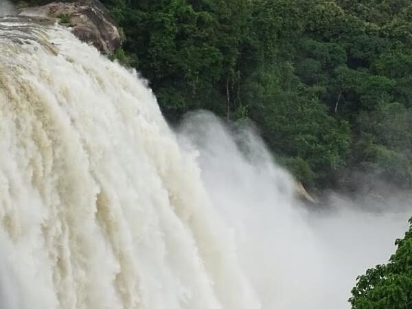 Athirappilly Falls