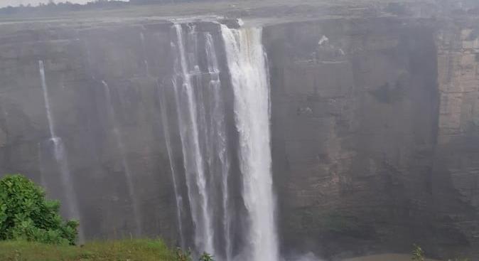 Bahuti Falls
