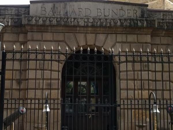 Ballard Bunder Gatehouse, Mumbai