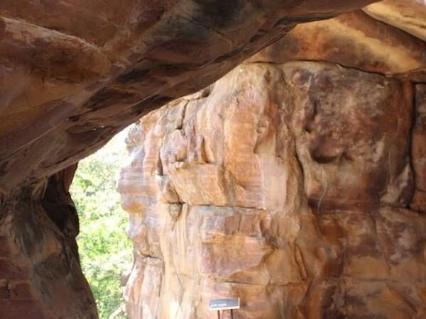 Bhimbekta Caves, Madhya Pradesh