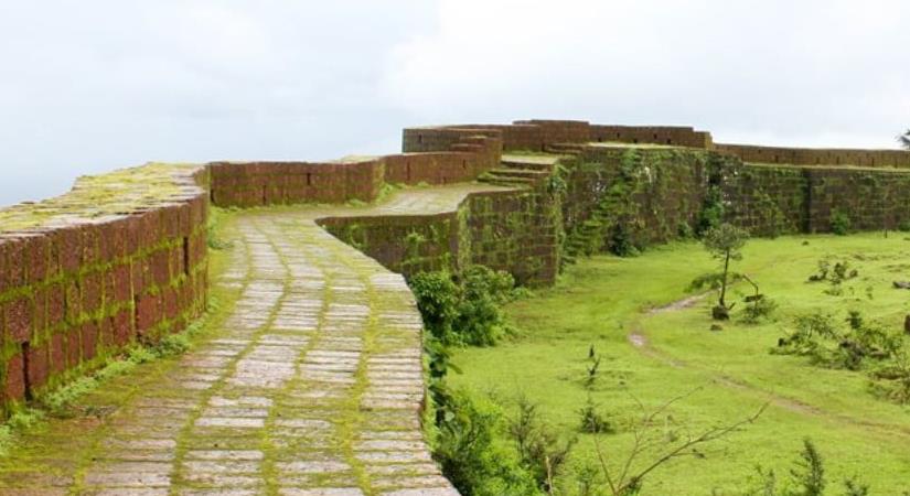 Bhudargad Fort