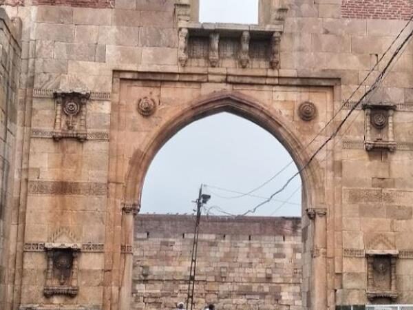 Pavagadh, Chavda Fort