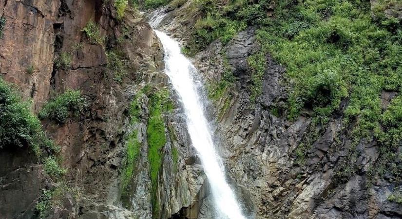 Dugdhdhara Waterfalls