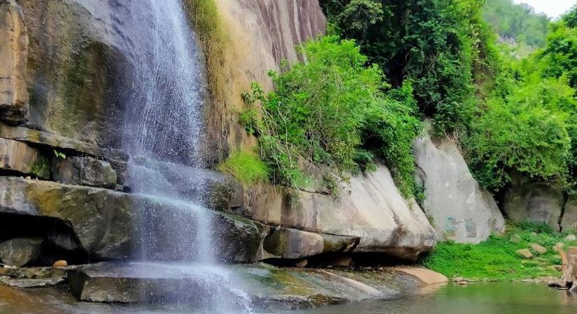 Gandahathi Falls