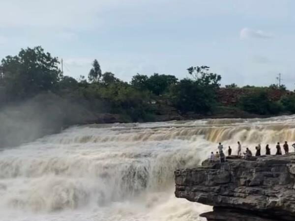 Godchinamalaki Falls