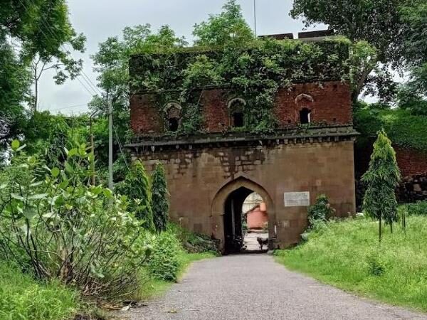 Indori Fort, Pune