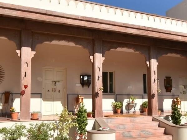 Jaswant Niwas Palace Sailana