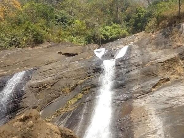 Keezharkuth Falls / Rainbow falls