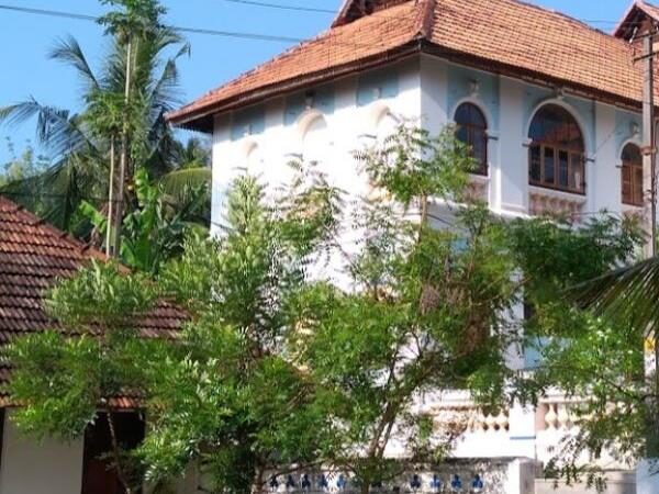 Kilimanoor Palace