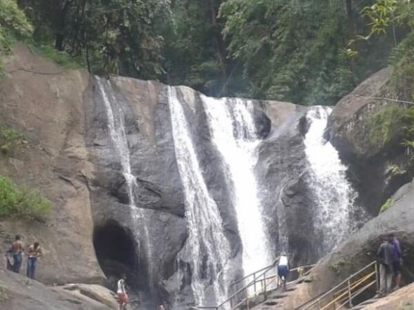 Kumbhavurutty Falls