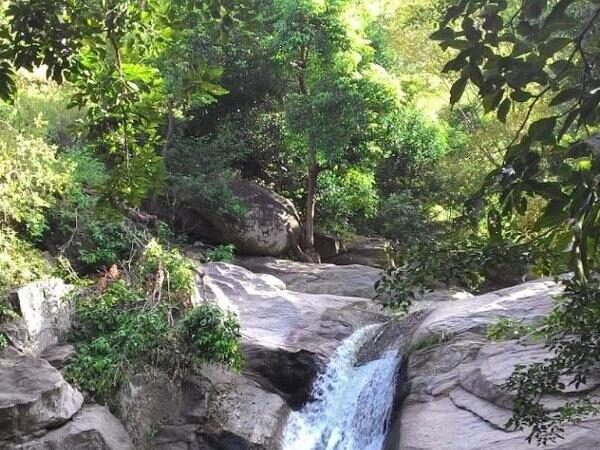 Kurangani Waterfalls