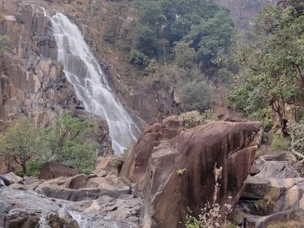 Lodh Falls