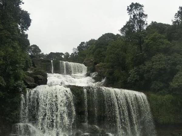 Lyngkshiar Falls
