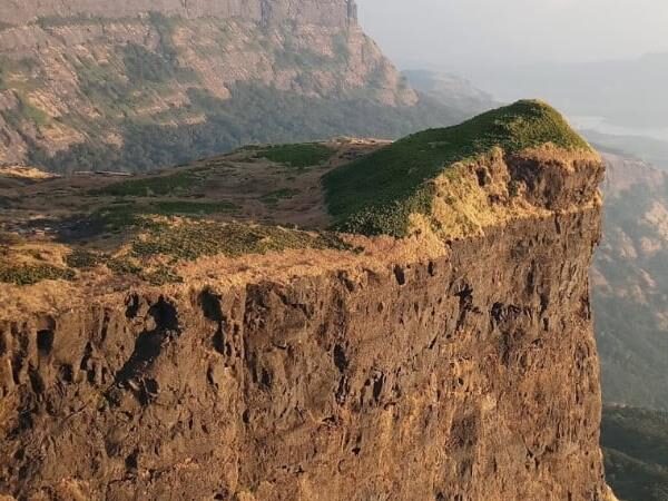 Mandangad Fort