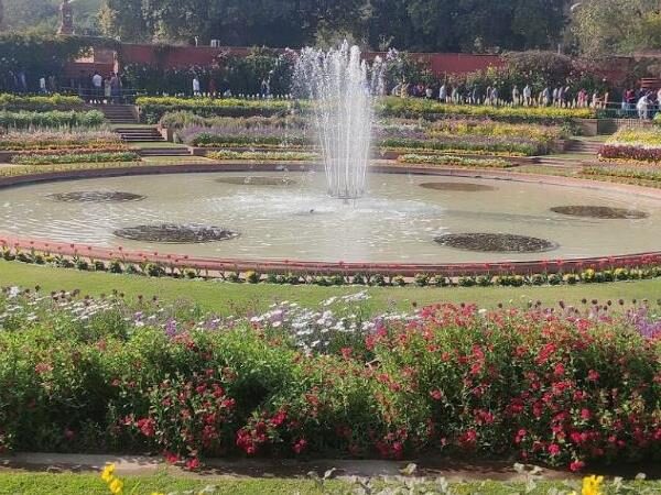 Mughal Garden, Delhi