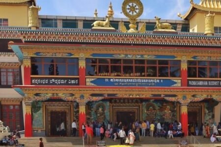 Bylakuppe Monastery, Mysore