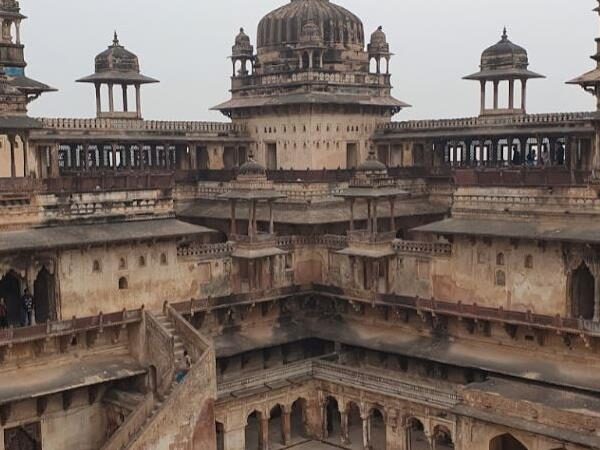 Orchha Fort Complex