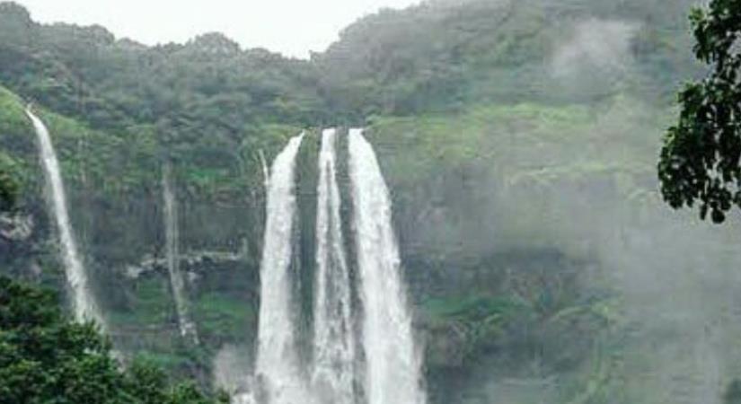 Ozarde Waterfalls