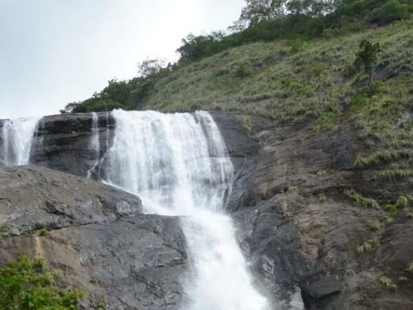 Palaruvi Watefalls