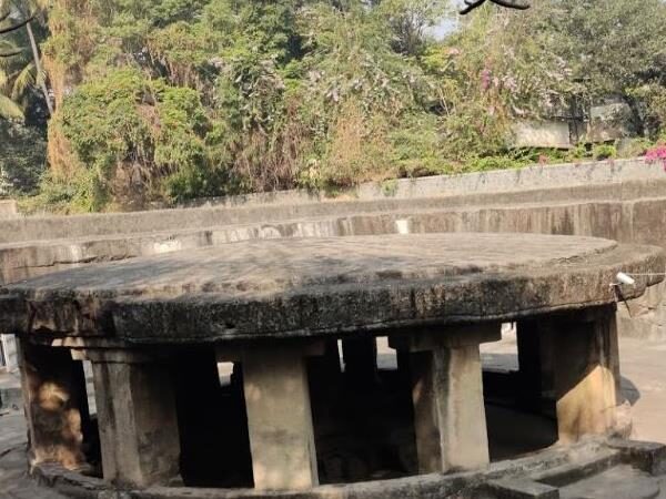 Pataleshwar Caves, Pune