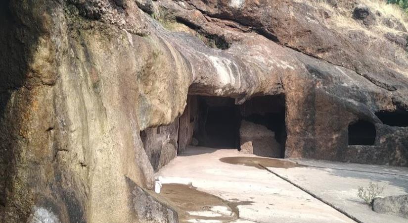 Pohale Caves, Kolhapur