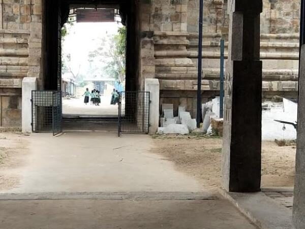 Sri Annan Perumal Temple, Thiruvellakulam