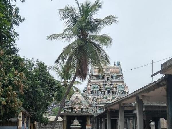 Sri Chandramouleesvarar Temple, Thiruvakkarai