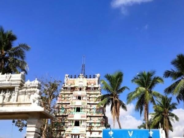Sri Loganathaperumal Temple, Thirukannangudi