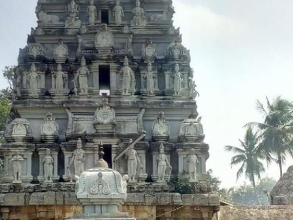 Sri Marundeesvarar Temple, Idaiyaru