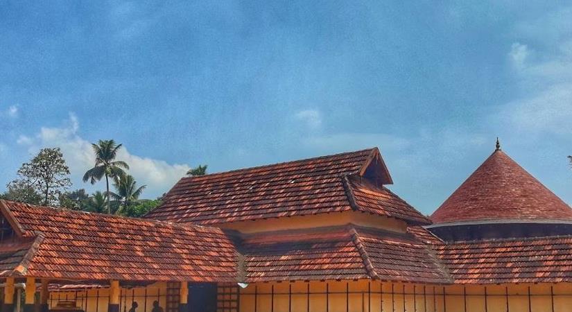 Sri Pamabanaiappan Temple, Thiruvanvandur