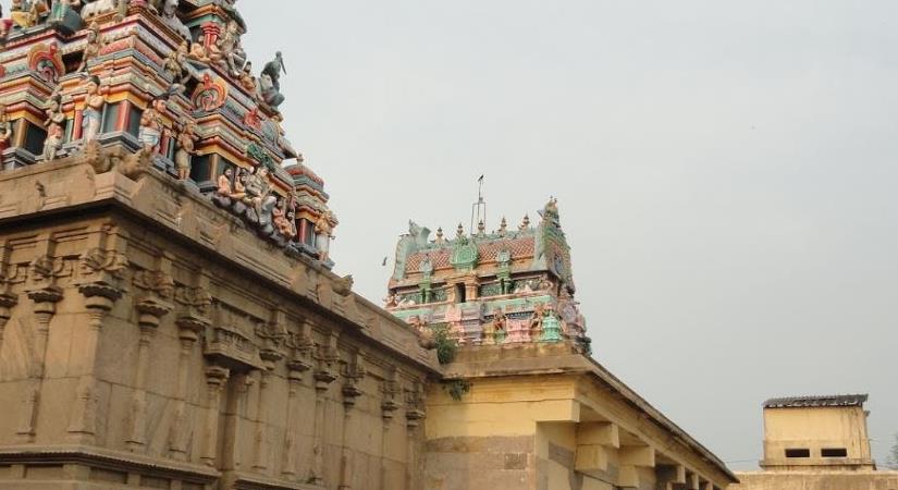 Sri Sargunanathar Temple, Idumbavanam