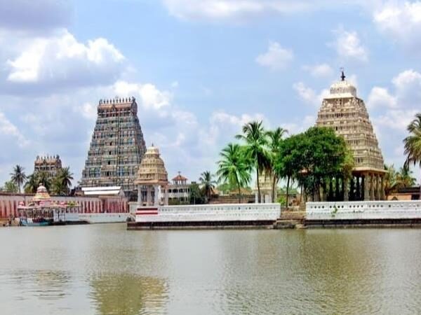 Sri Sornakaliswarar Temple, Kalayar Kovil