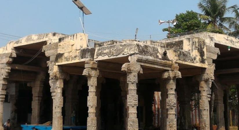 Sri Thirumeninathar Temple, Thiruchuzhi, Virudhunagar