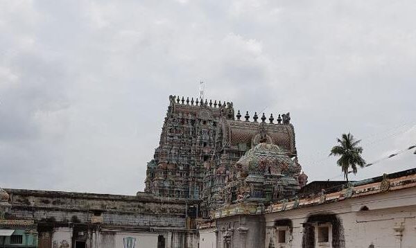 Sri Vardhamanesvarar Temple, Thirupugalur