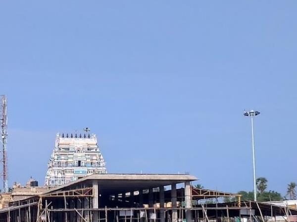 Sri Vashistaswarar Temple, Thenkudithittai