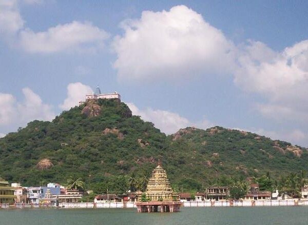 Sri Vedagiriswarar Temple, Thirukazhukundram