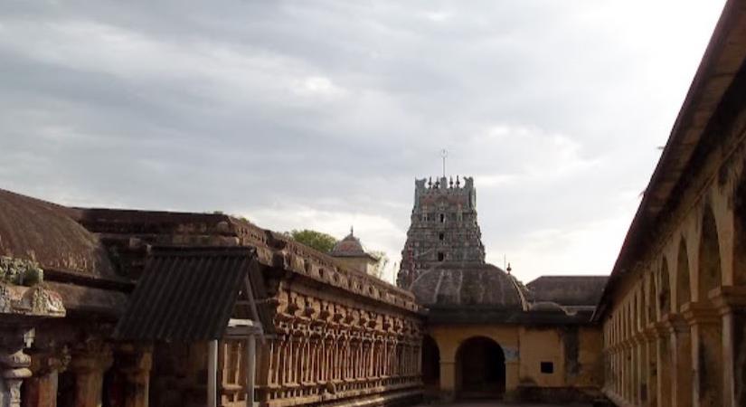 Sri Vedapuriswarar Temple, Therezhundur
