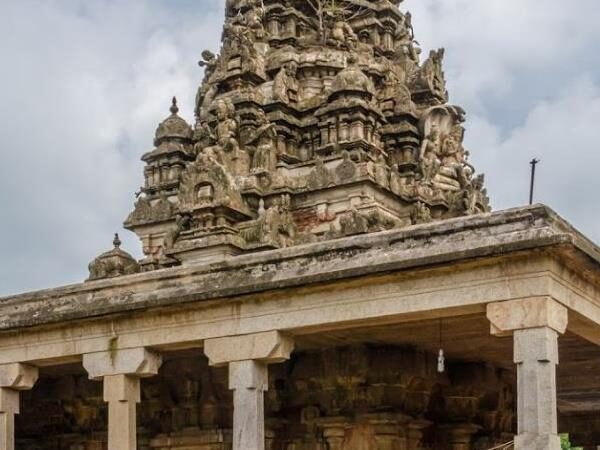 Sri Vennikarumbesvarar Temple, Kovilvenni