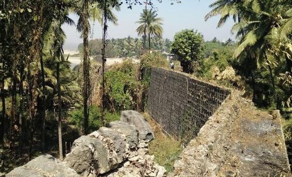 Tarapur Fort