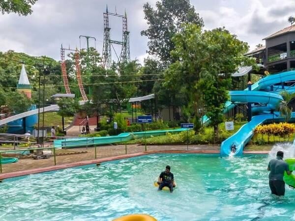 Silver Storm Theme Park, Athirapally