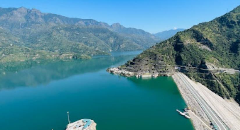 tehri dam tourist spot